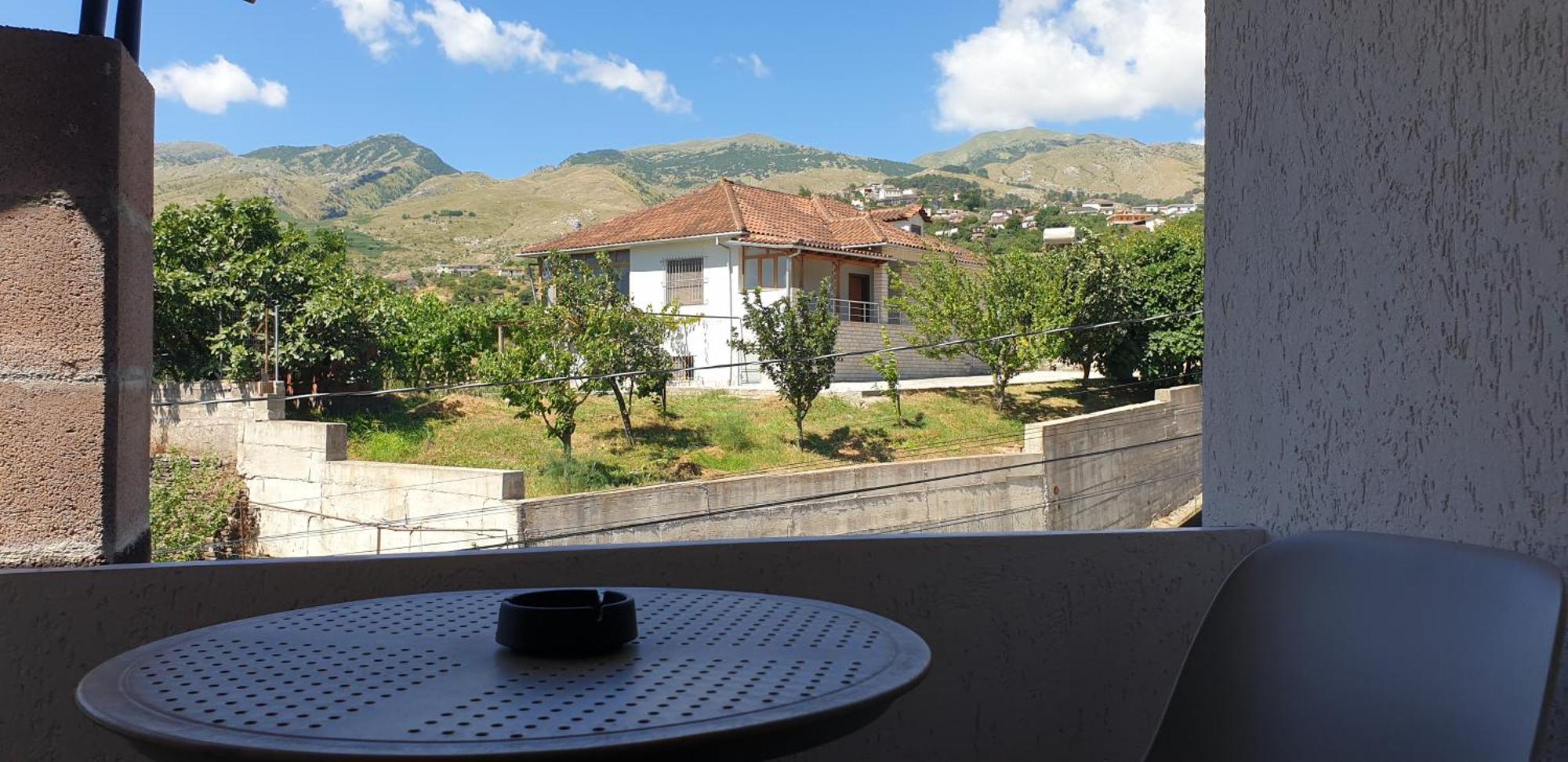Shena Guest House Gjirokastër Exterior foto